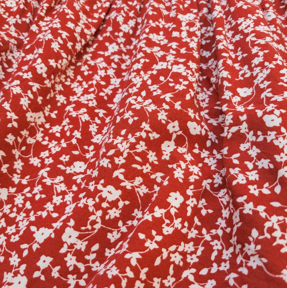 Short Sleeve Flower Patterned Top | Size Medium | Old Navy - Picture 3 of 4